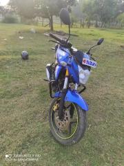 Suzuki Gixxer Dual Disc Dual Tone